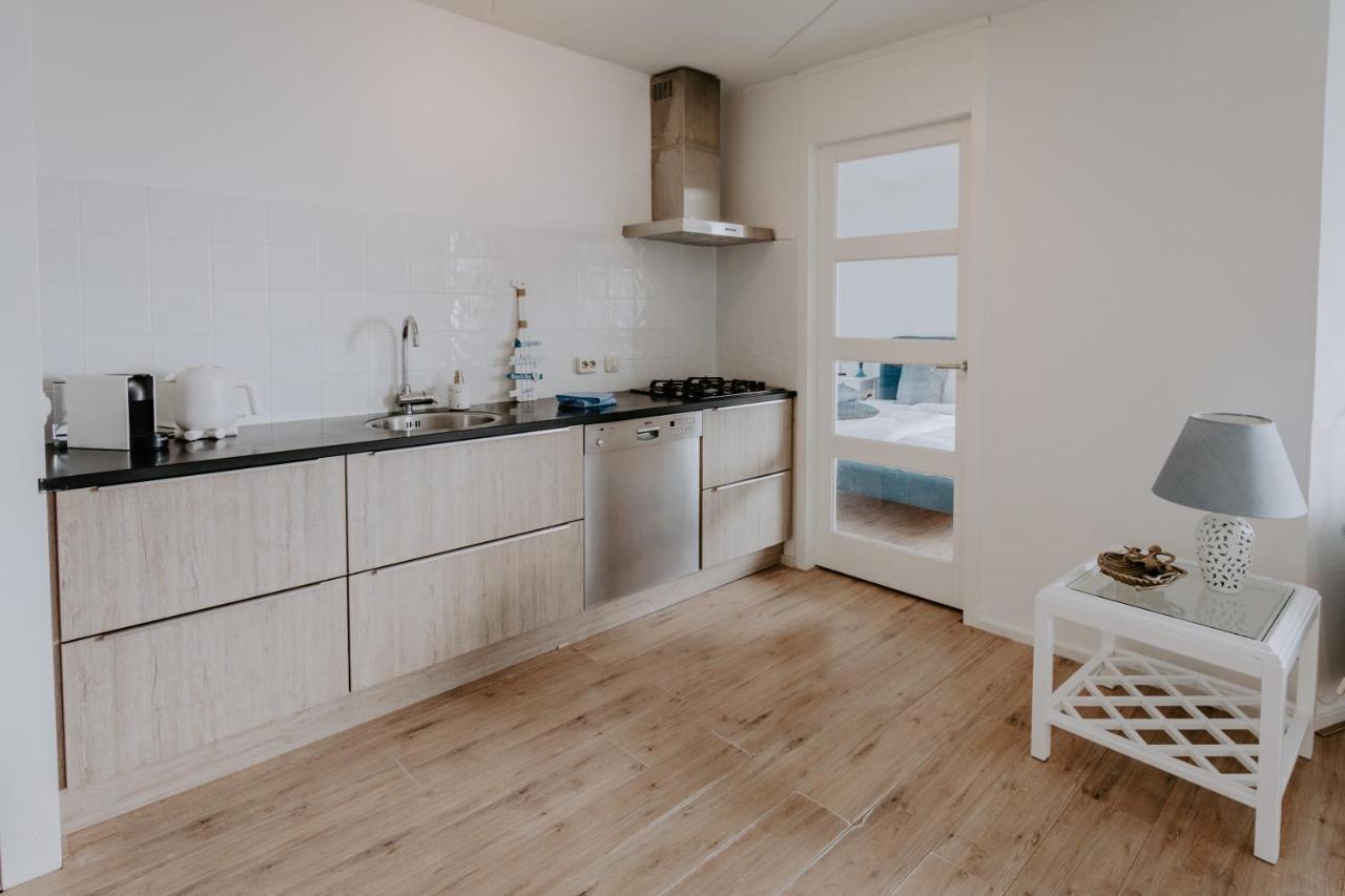 Stijlvol Appartement Op Strand Makkum Ngoại thất bức ảnh