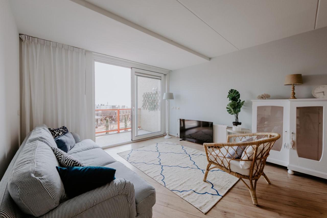 Stijlvol Appartement Op Strand Makkum Ngoại thất bức ảnh