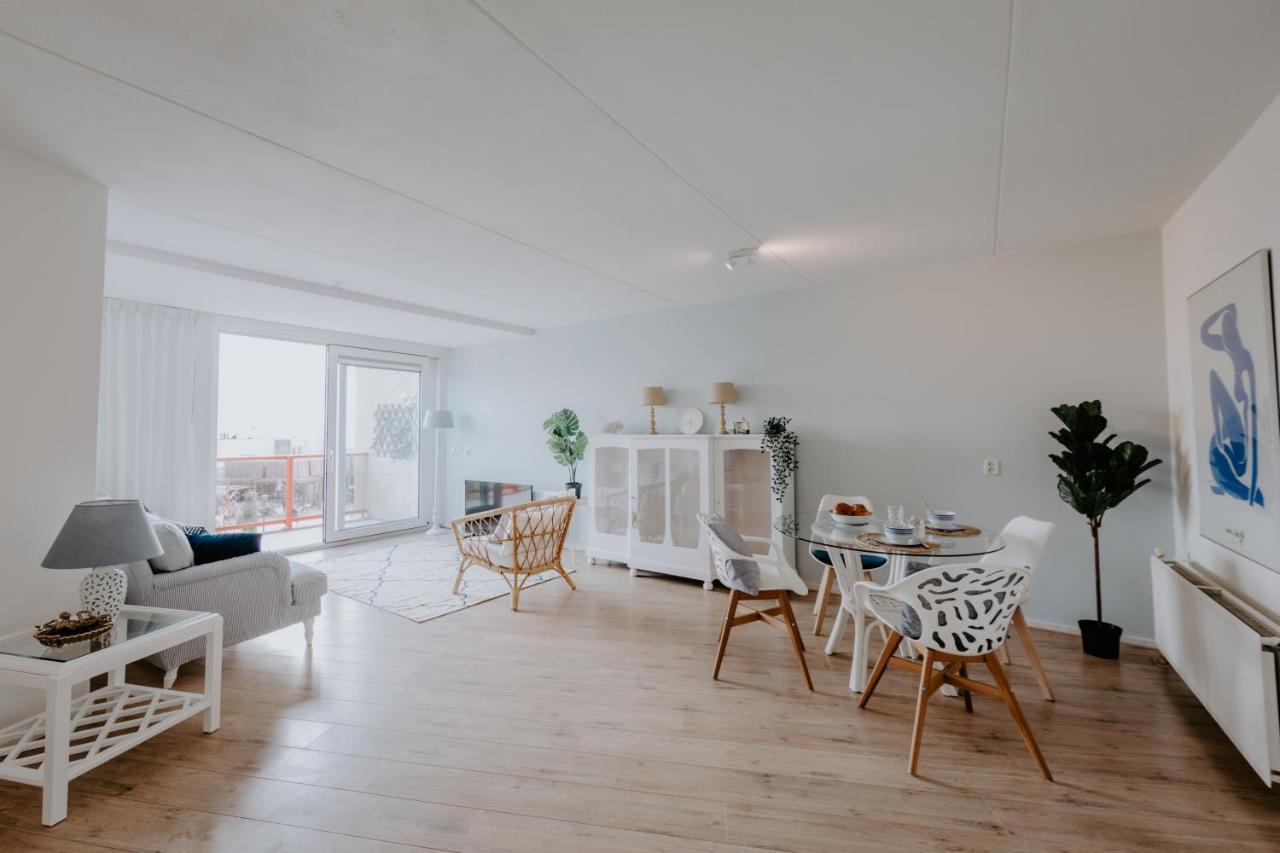 Stijlvol Appartement Op Strand Makkum Ngoại thất bức ảnh