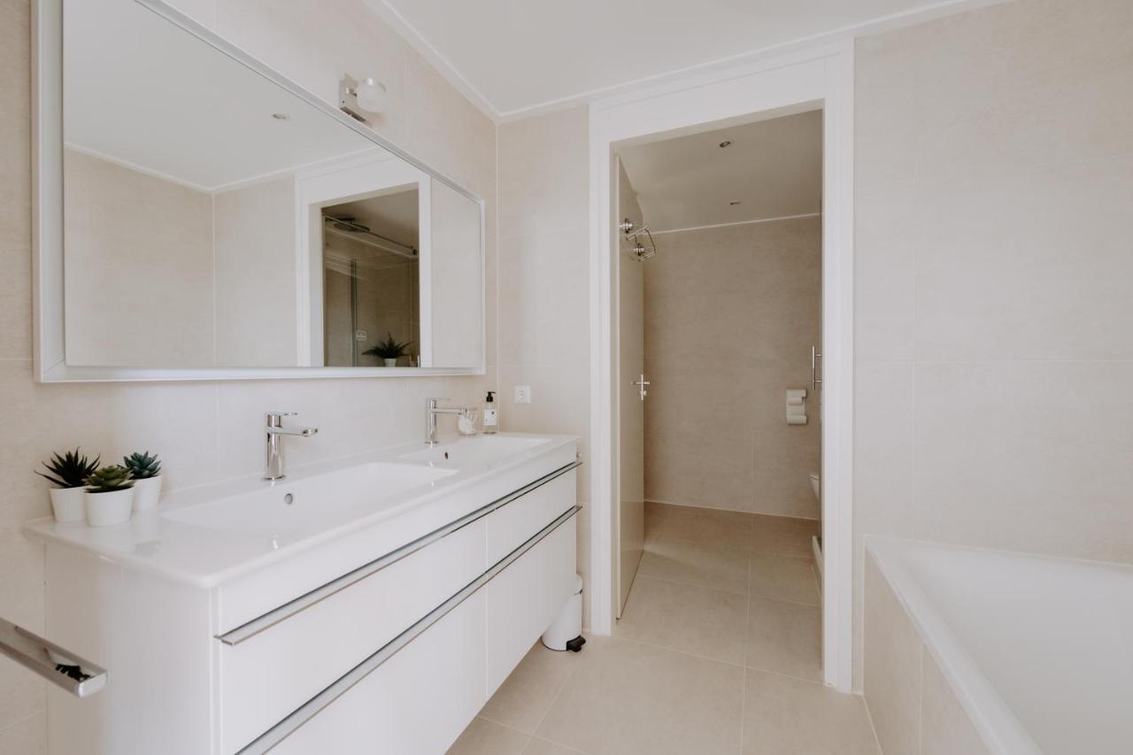 Stijlvol Appartement Op Strand Makkum Ngoại thất bức ảnh